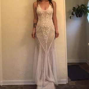 NWT Lulu’s This I Promise You Gown